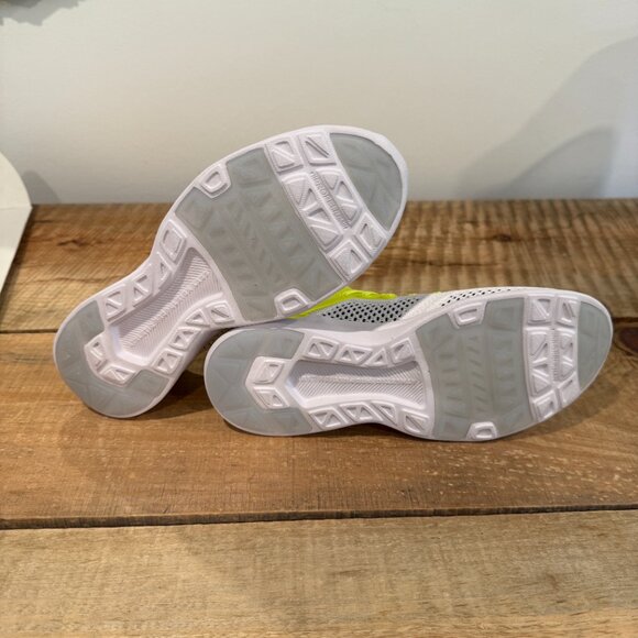 APL Techloom Tracer Sneaker NEW with Box Black/White/Energy Combo Size 6.5 - Picture 13 of 15